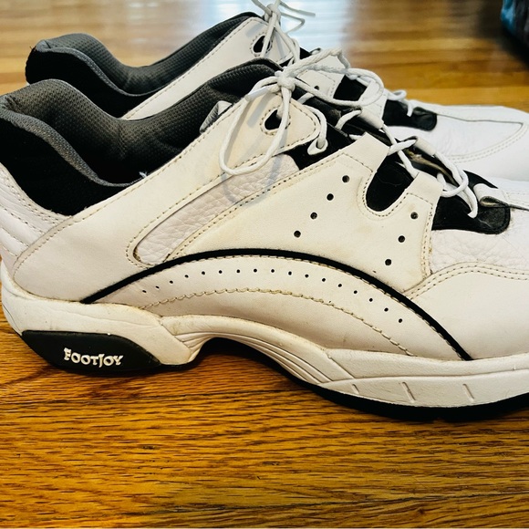 SOLD!!!!!!!! - Picture 8 of 12